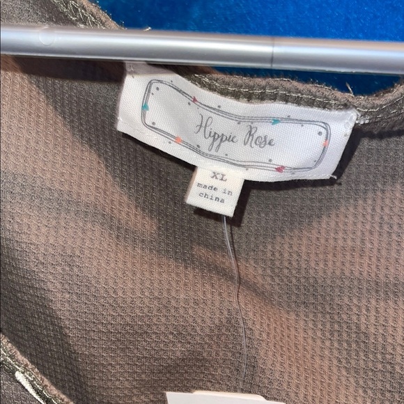 Hippie Rose olive Top - Picture 2 of 5
